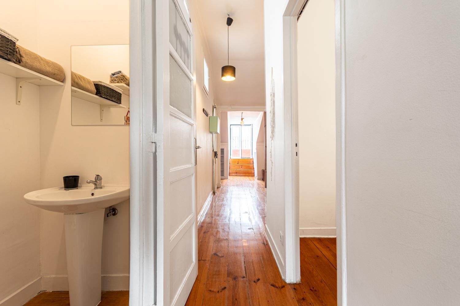 Third Floor Apartment At Graca Neighbourhood リスボン エクステリア 写真